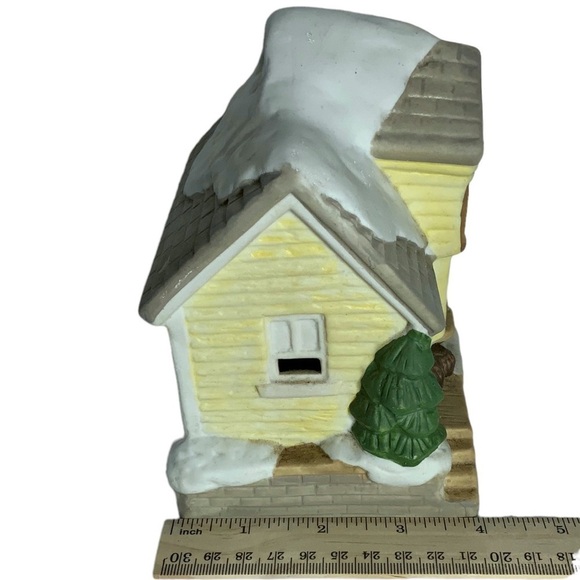 Christmas Village Train Station Vintage Porcelain House Holiday Ticket Building - Picture 7 of 13